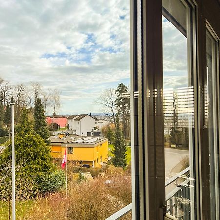 Dachwohnung In Flughafennaehe Kloten Exteriér fotografie