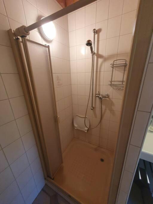 Dachwohnung In Flughafennaehe Kloten Exteriér fotografie