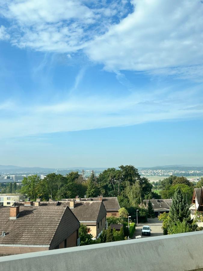 Dachwohnung In Flughafennaehe Kloten Exteriér fotografie