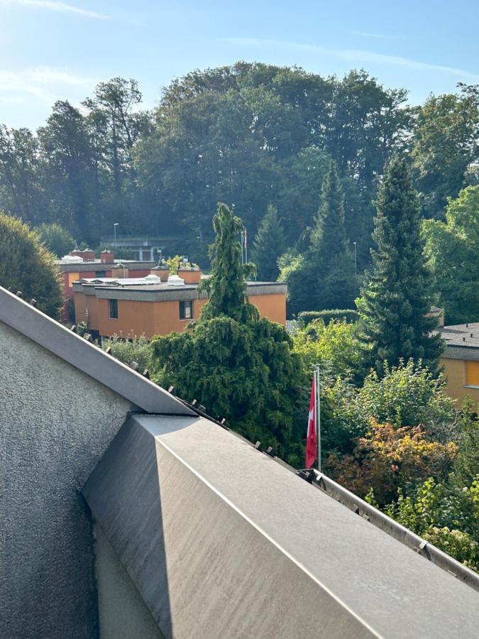 Dachwohnung In Flughafennaehe Kloten Exteriér fotografie