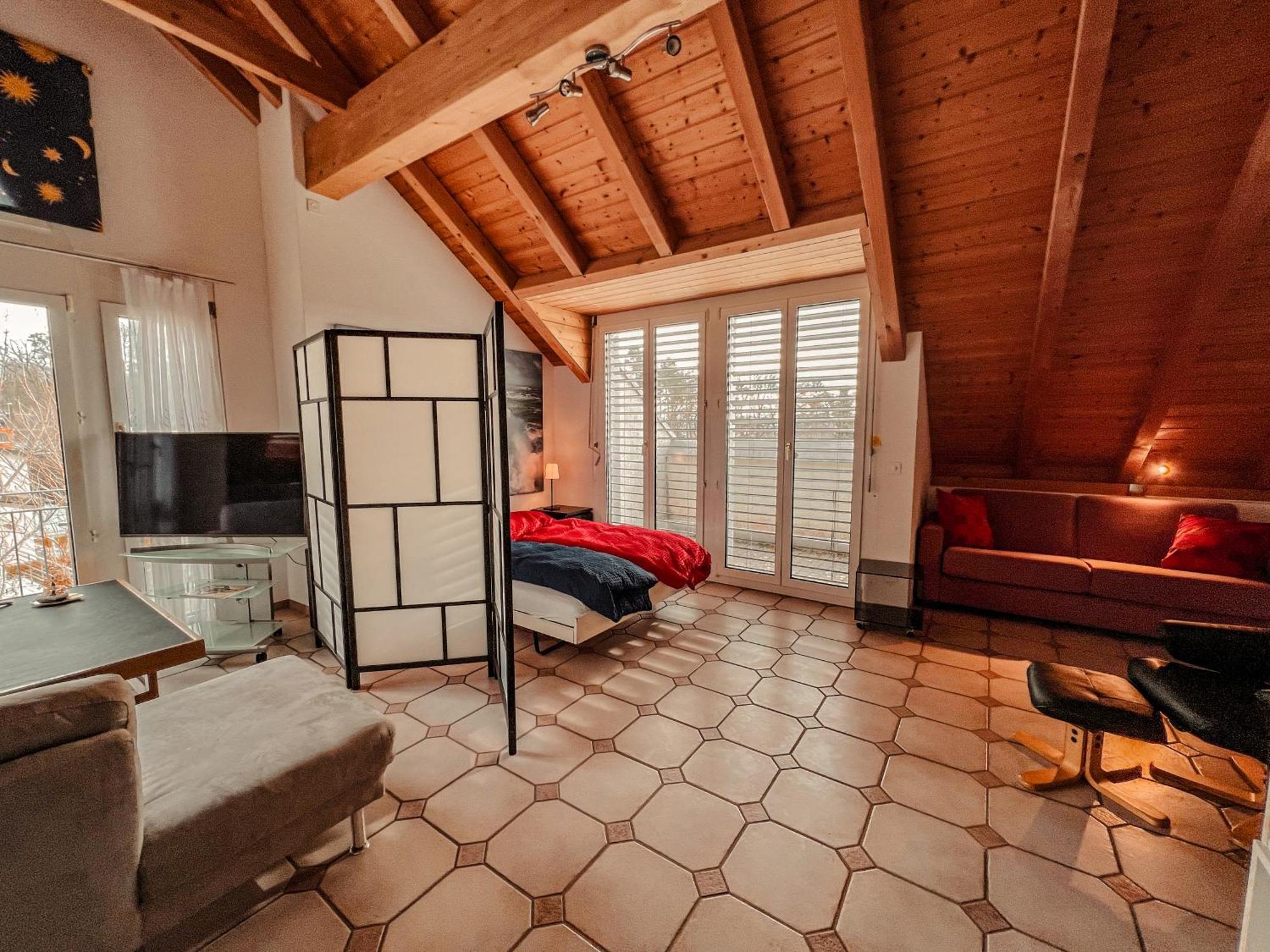 Dachwohnung In Flughafennaehe Kloten Exteriér fotografie
